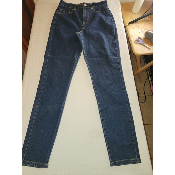 Forever 21 Jeans Size 27 Skinny Mid Rise Dark Wash Denim Cotton Blend Stretch - Picture 2 of 5